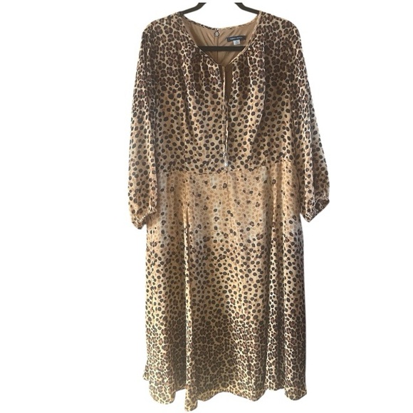 Tommy Hilfiger Dresses & Skirts - Tommy Hilfiger Animal Print Long‎ Sleeve Dress